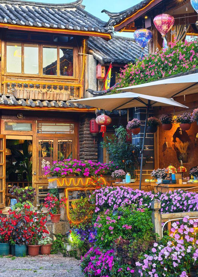 之旅：行程设计与花费全解析春节云南8天7